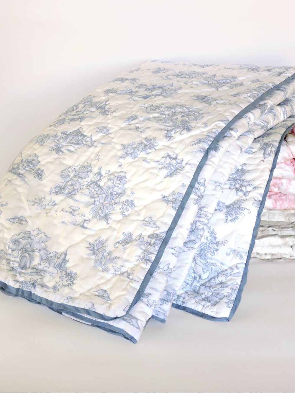Maison Nola - Blue Storyland Toile Baby Quilt